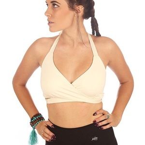 Mika Yoga Wear Nadia Top